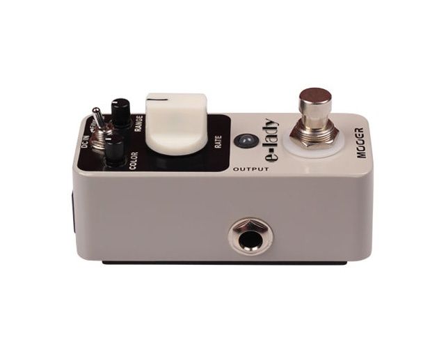Mooer E-Lady Flanger = novo + caixa original. Custa 66 € na Thomann