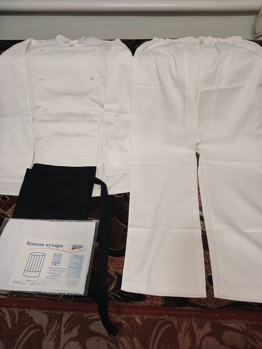 Продаю костюм для кухаря (куртка, штани,, ковпак, фартух)