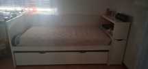 Cama dupla com cabeceira Ikea