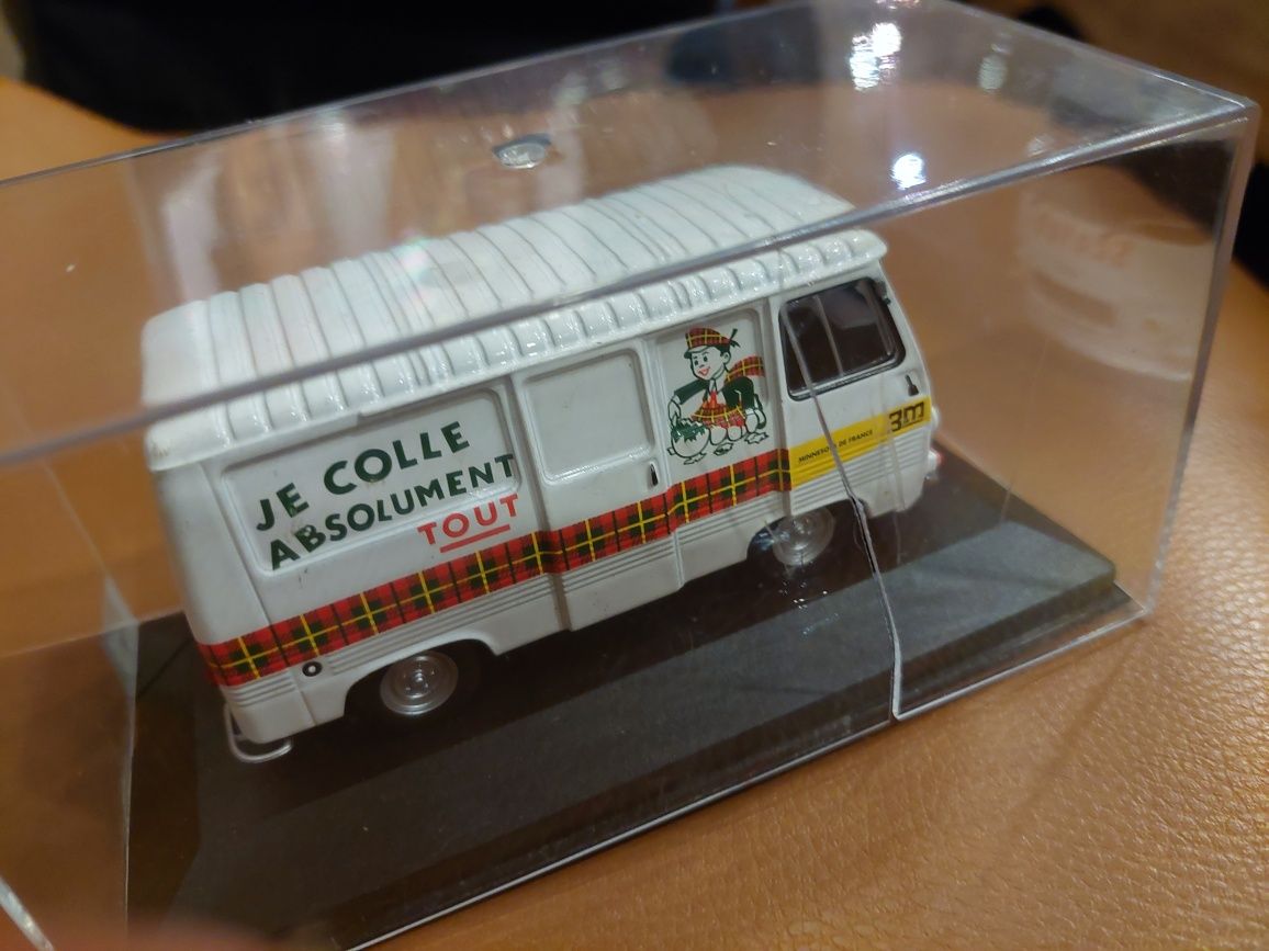 Miniatura Peugeot j7 scotch