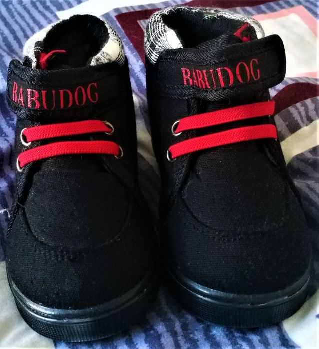 Ciepłe zimowe buty dziecięce 22/25