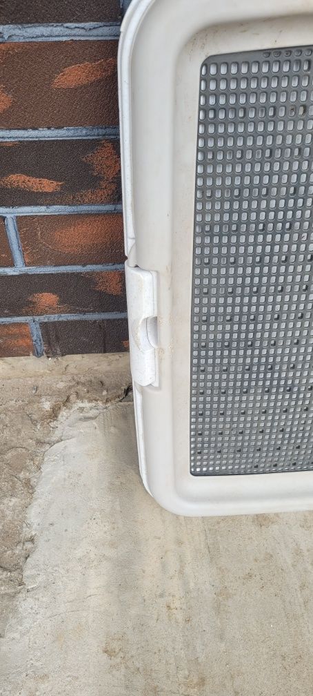 Туалет для собак котів