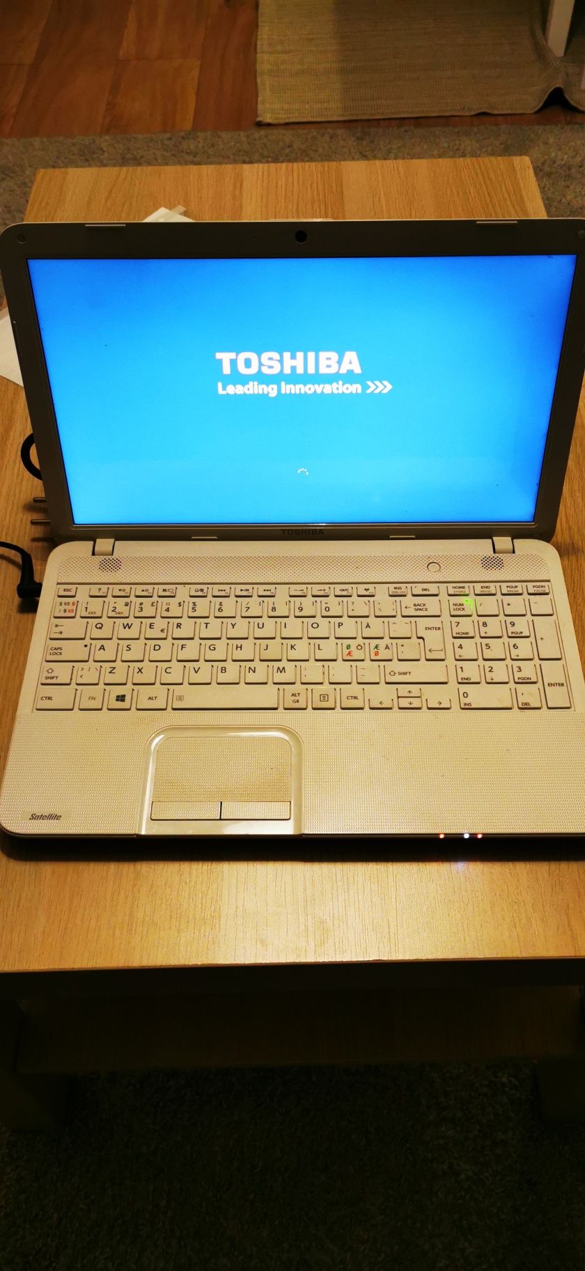 Laptop Toshiba Satellite C855D