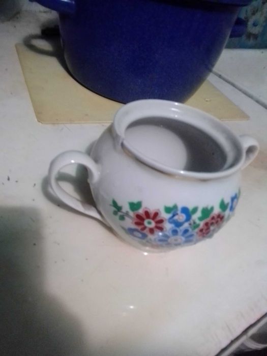 Малий чайник для заварки чая