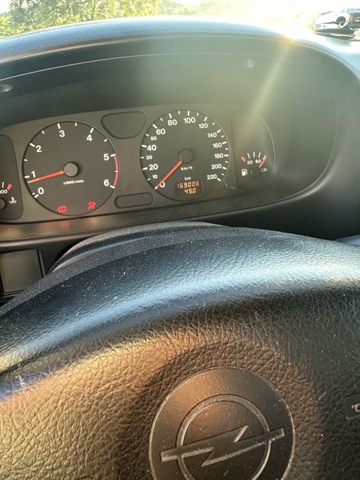 Opel Frontera 2.2 DTI_16v Sport