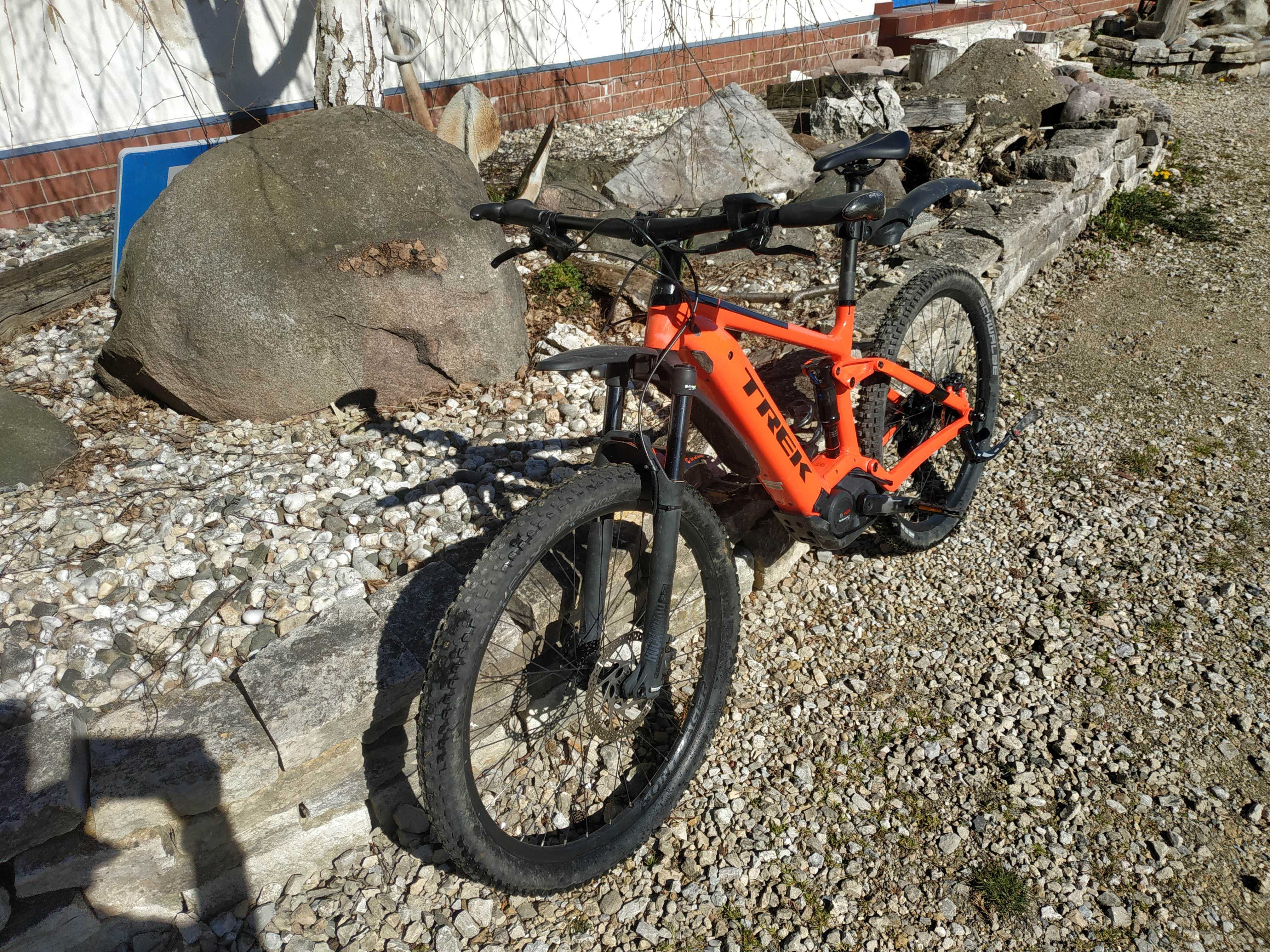 TREK Powerfly 5 Full Bosch CX 500w ładowarka