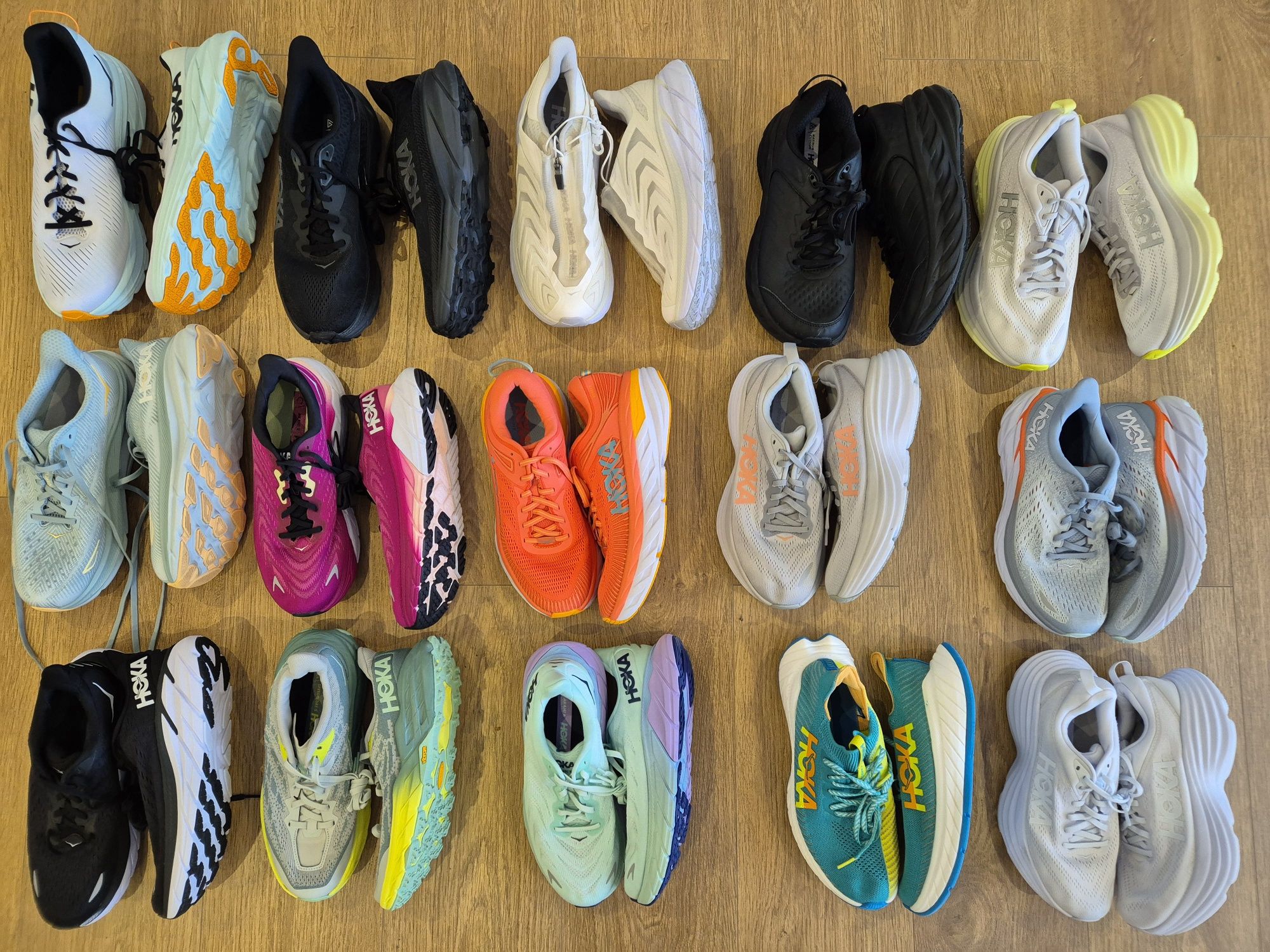 Кросівки Hoka оптом. Хока опт. Asics,  Nike бігові кросівки.  Оригінал