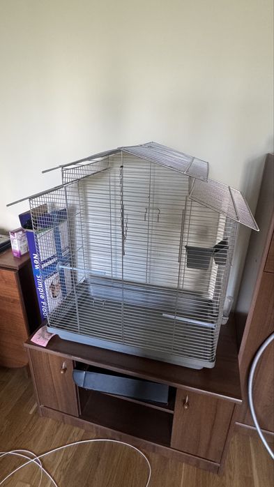 Клітка для папуги