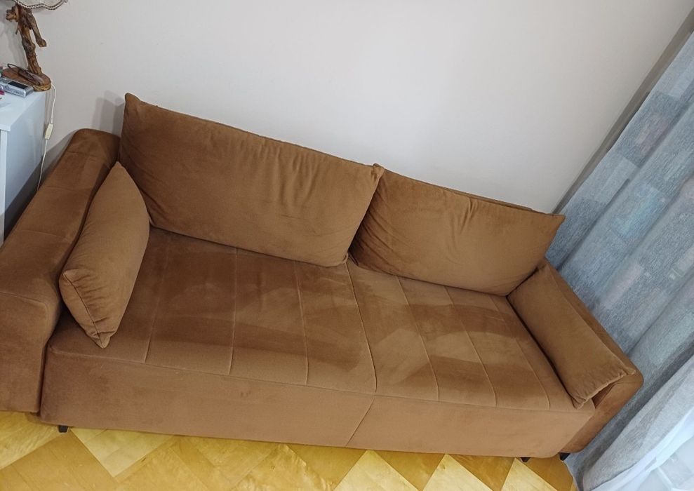 Rozkładane łóżko z komorą na pościel BRW