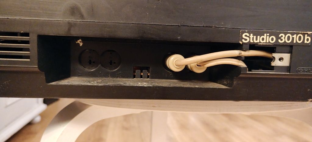 Amplituner gramofon GRUNDIG STUDIO 3010b.Pi serwisie