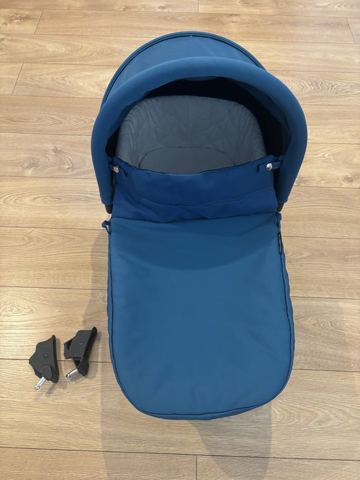 Gondola Baby Jogger Deluxe plus adaptery
