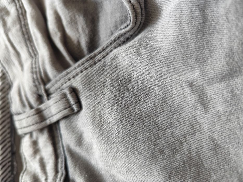Męskie bawełniane spodnie jeansowe straight fit z długimi nogawkami ro