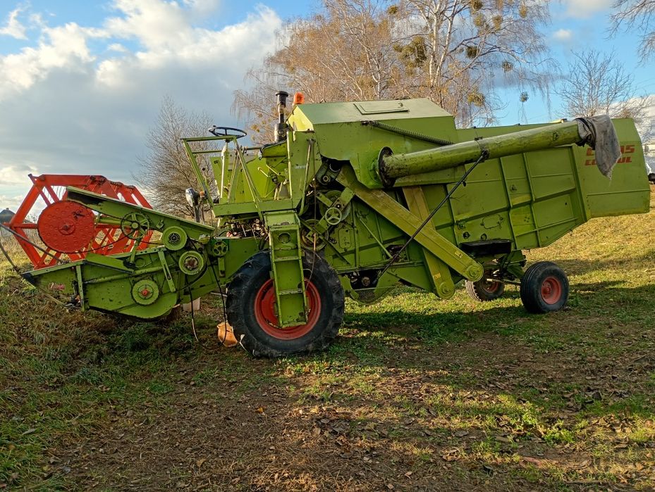 Комбайн Клас Консул