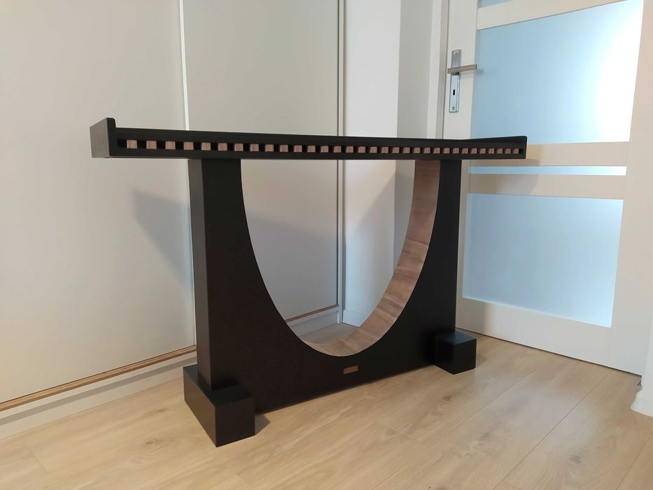 Konsola / stolik pod TV Elipsa