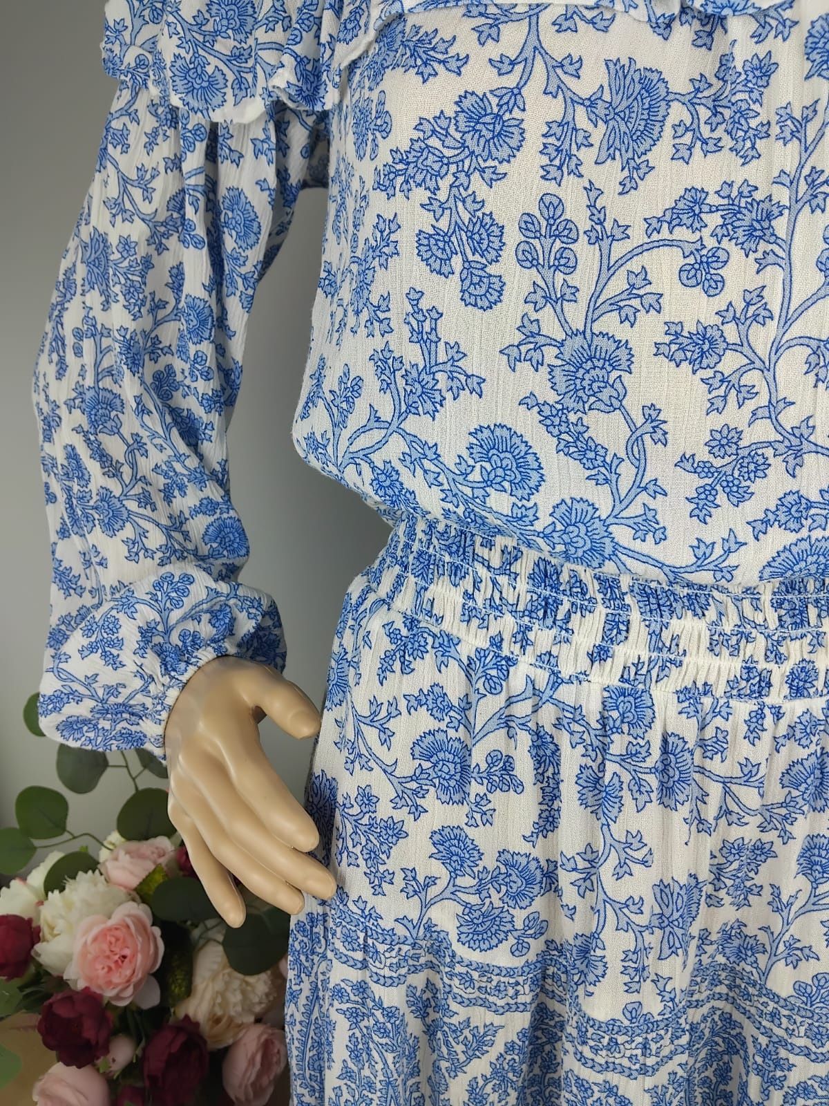 Wiskozowa sukienka krótka hiszpanka rozkloszowana krótka w kwiatki M