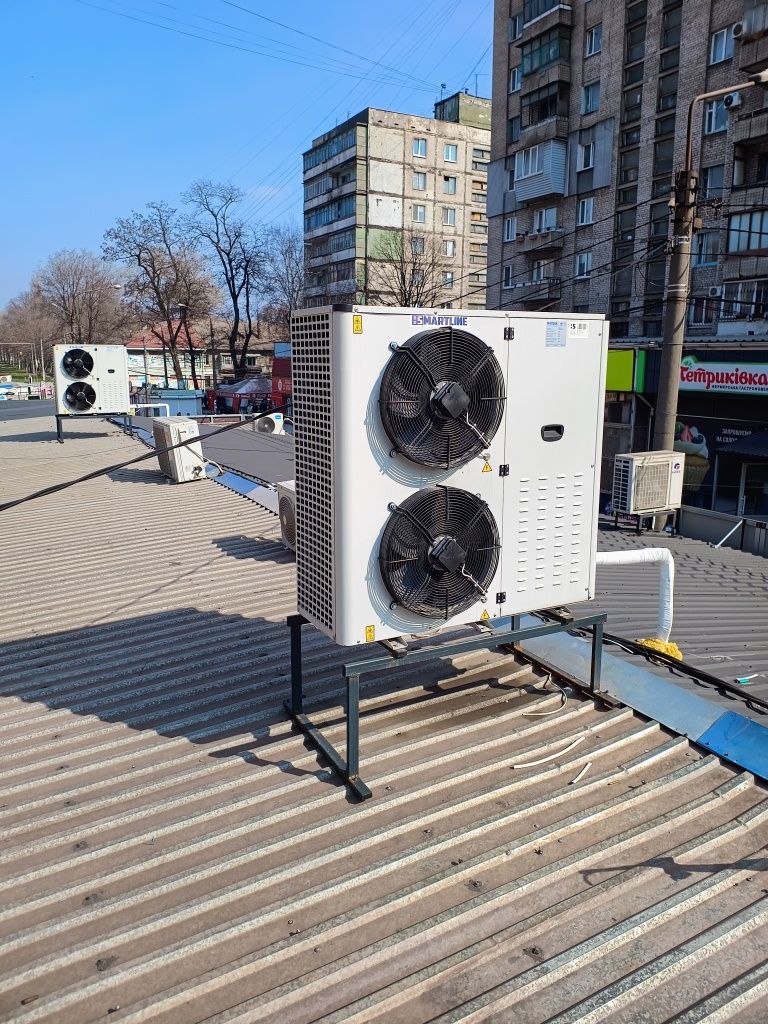Компрессор, холодильный агрегат, воздушный конденсатор