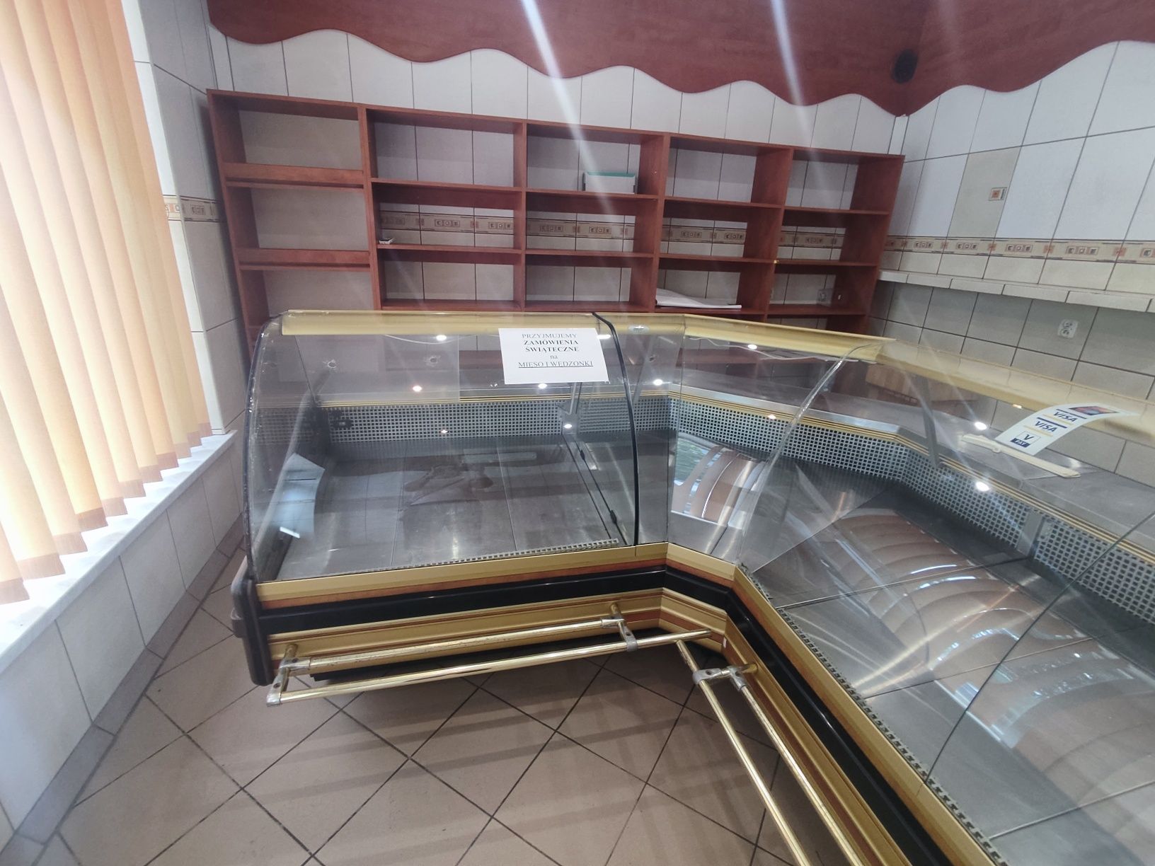 Lada chłodnicza narożna