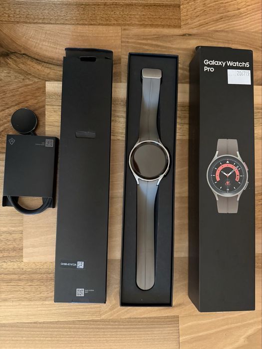 Samsung Galaxy Watch 5 PRO LTE (e-sim)