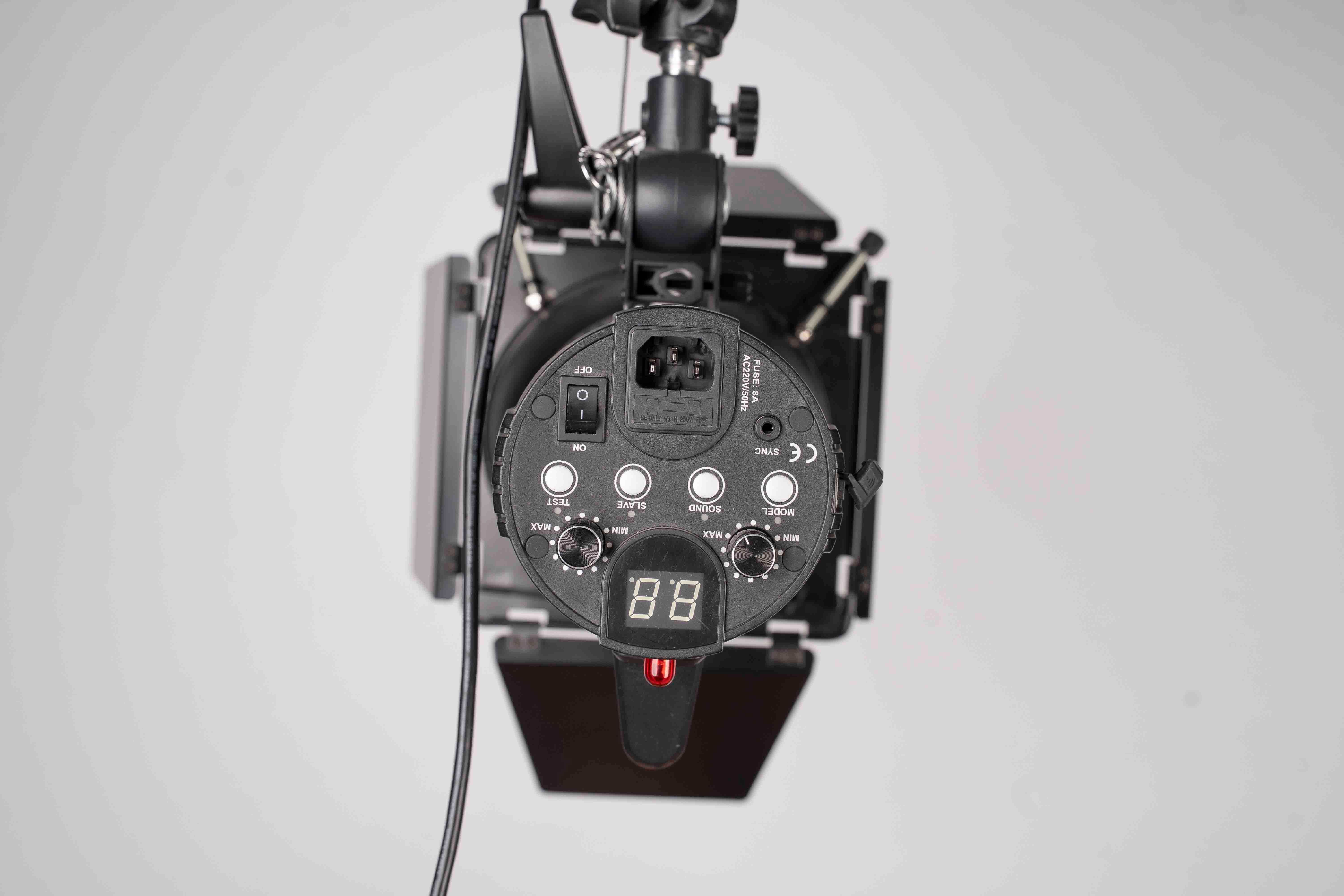 Lampy fotograficzne do studio.