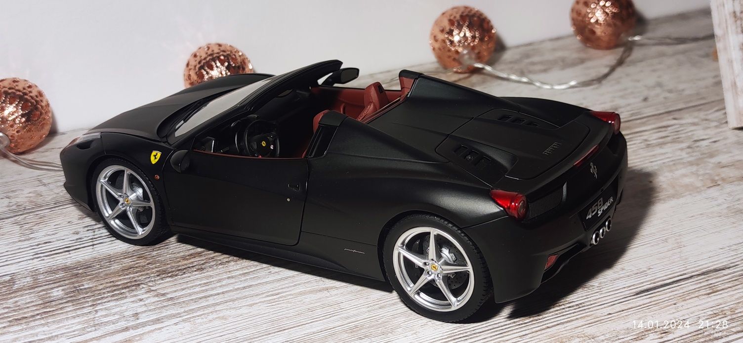 Ferrari  458 spider,mat.1:18 H.W.(norev Otto)