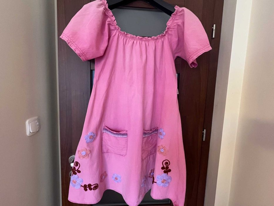 Letnia sukienka różowa haftowana bawełniana rozm. ok. 42