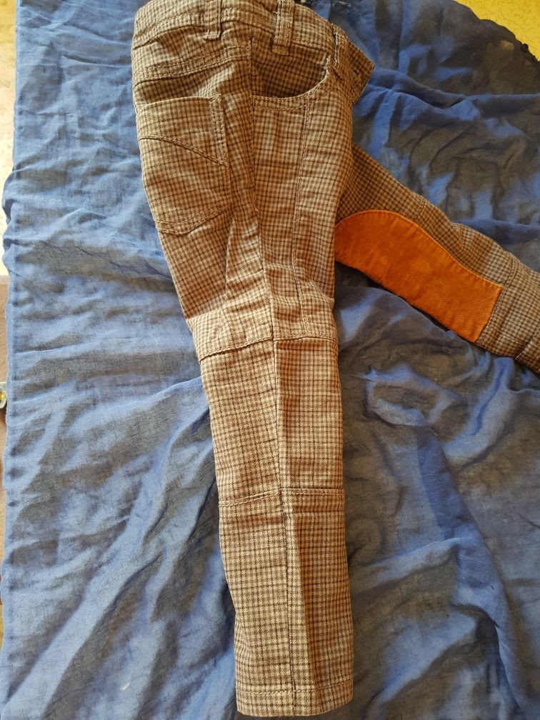 Стильные штанишки от NEXT, р98