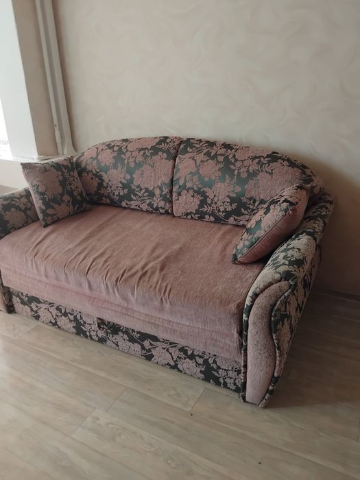 Продам диван раскладной