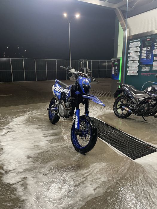 Motard r17 kovi max/geon/advance