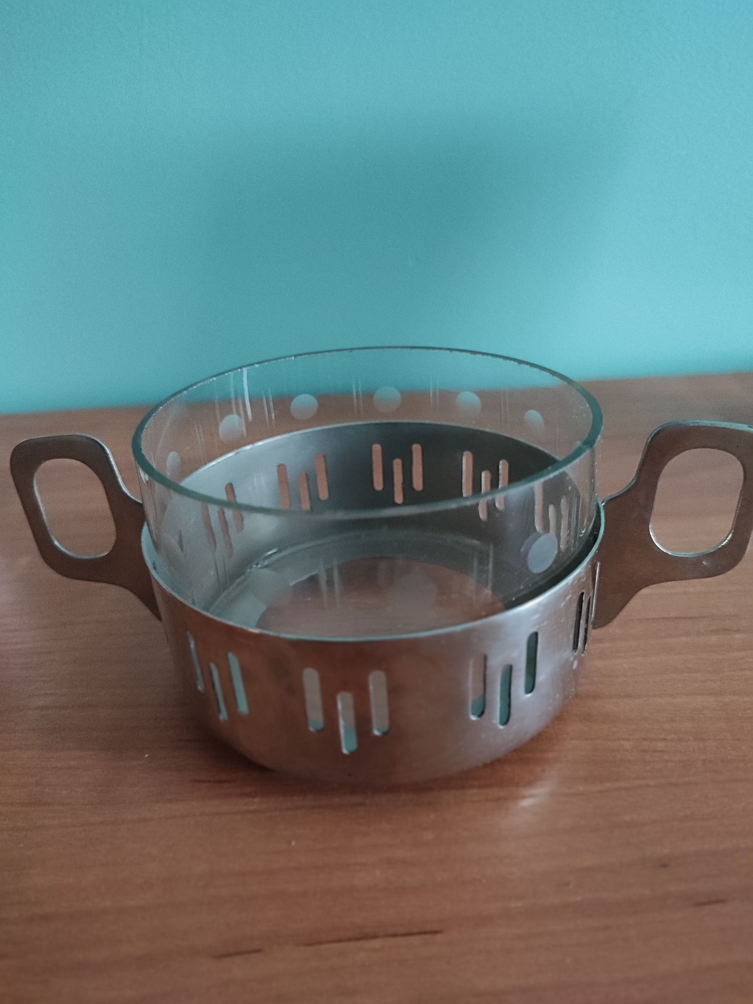 Cukiernica szklano-metalowa z lat 70