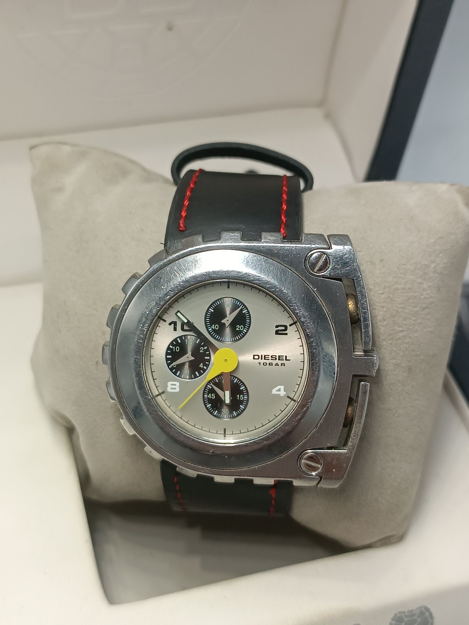 Zegarek diesel  chronograf 10 bar qartz vintage