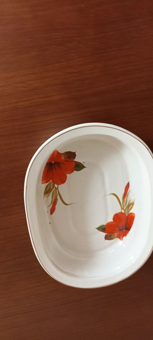 Продам блюда для рыбы разные.