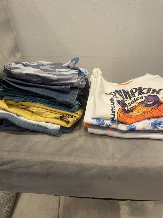 Lote de roupa de menino tamanho 4/5 anos