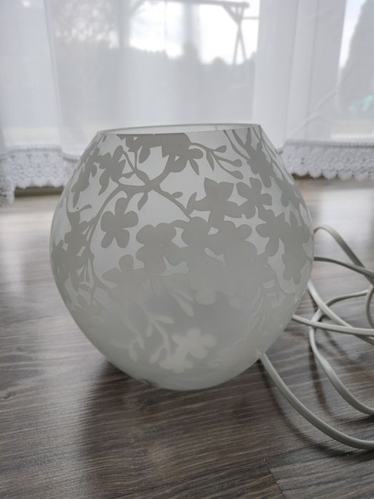 Lampka nocna kula
