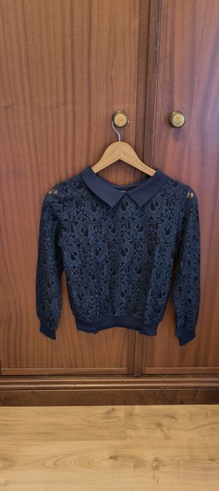 Sweat com gola efeito renda