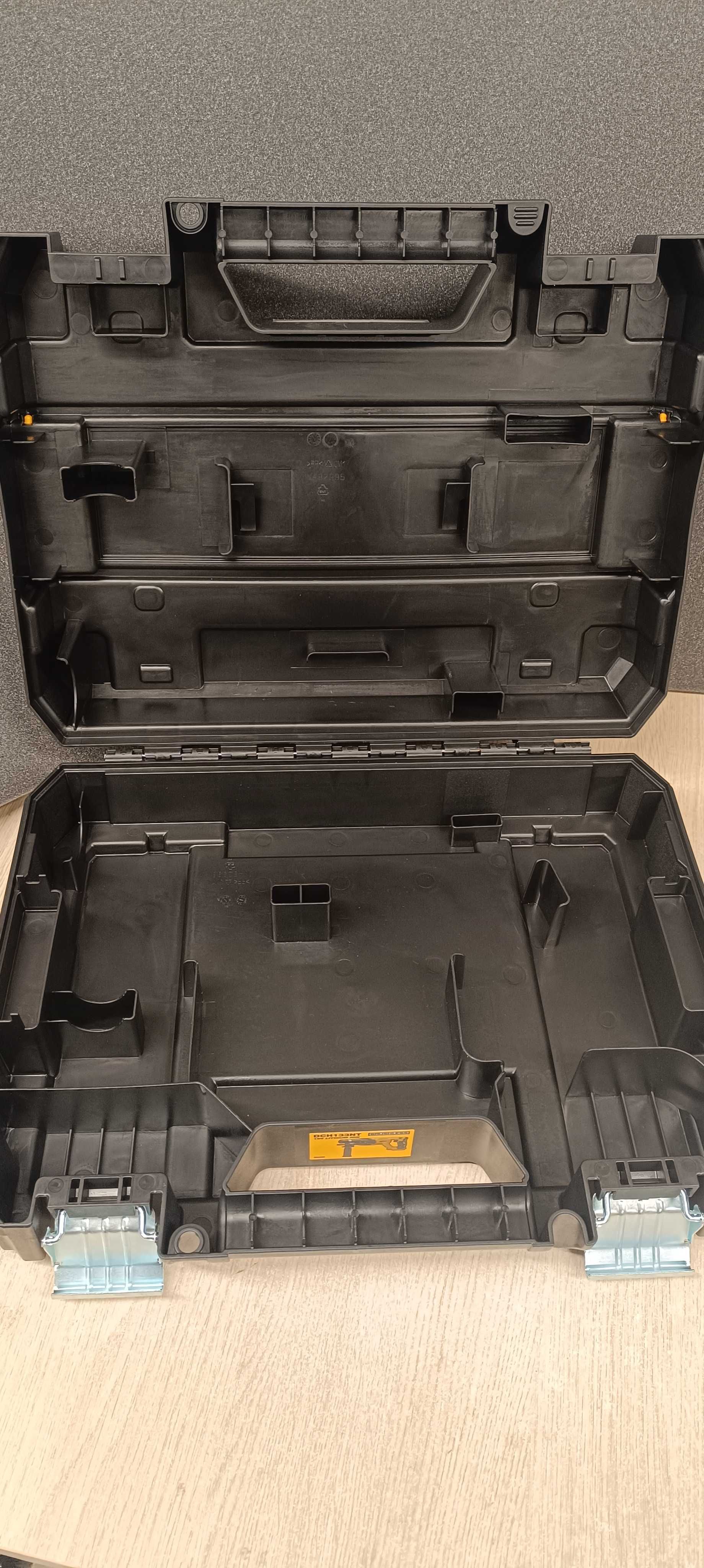 Walizka Dewalt Tstak do młotowiertarki DCH133 Dch033 NOWA kufer