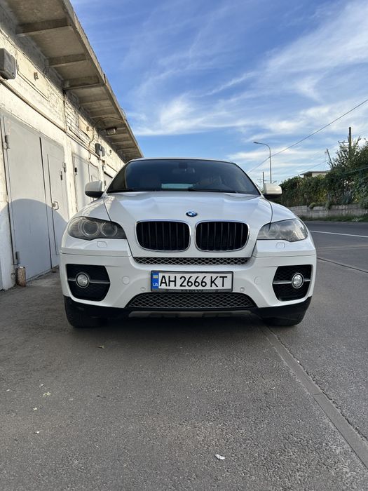 Продам BMW X6 е71