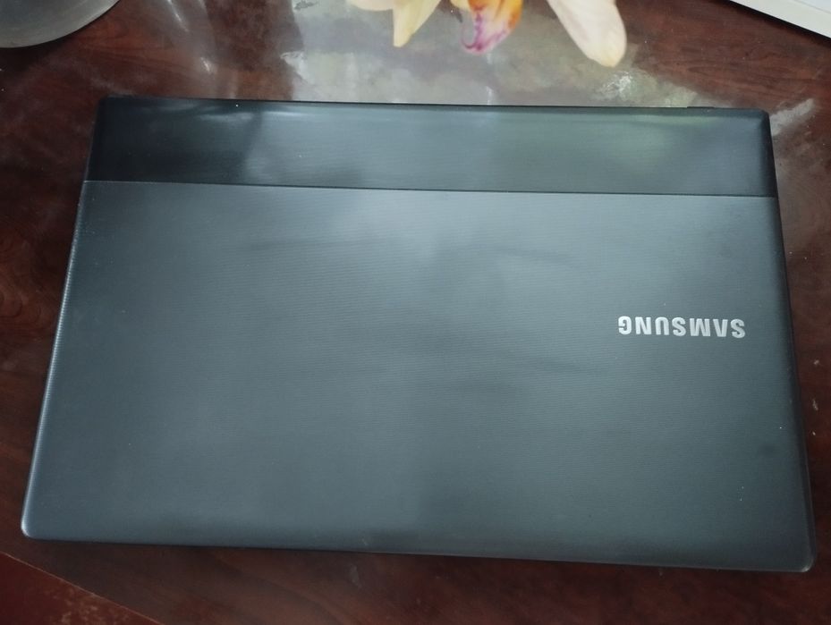 Ноутбук Samsung 300E5C-S0P
