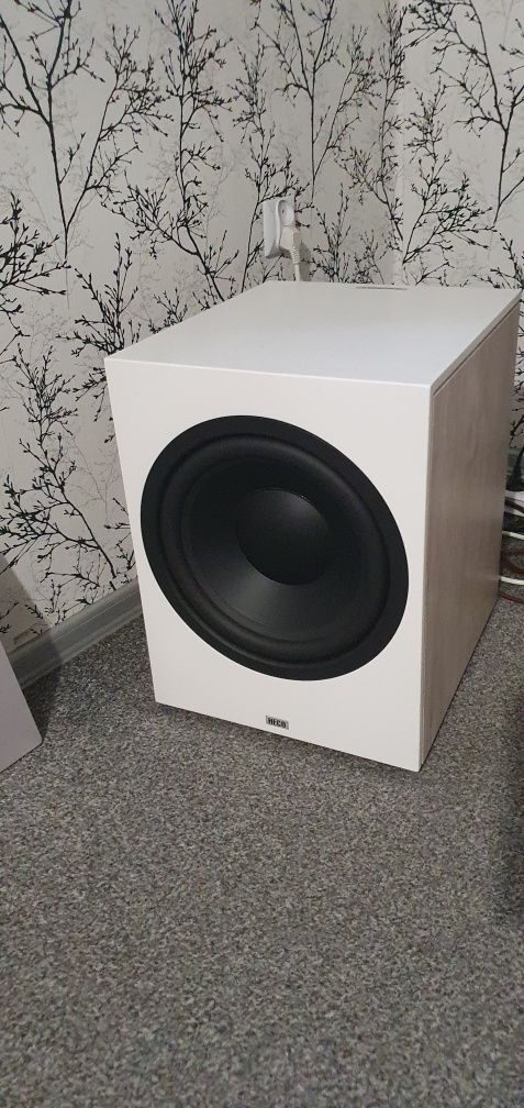 Subwoofer+glośnik centralny  heco aurora