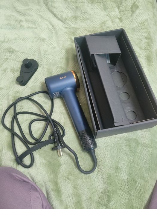 Продам новий фен