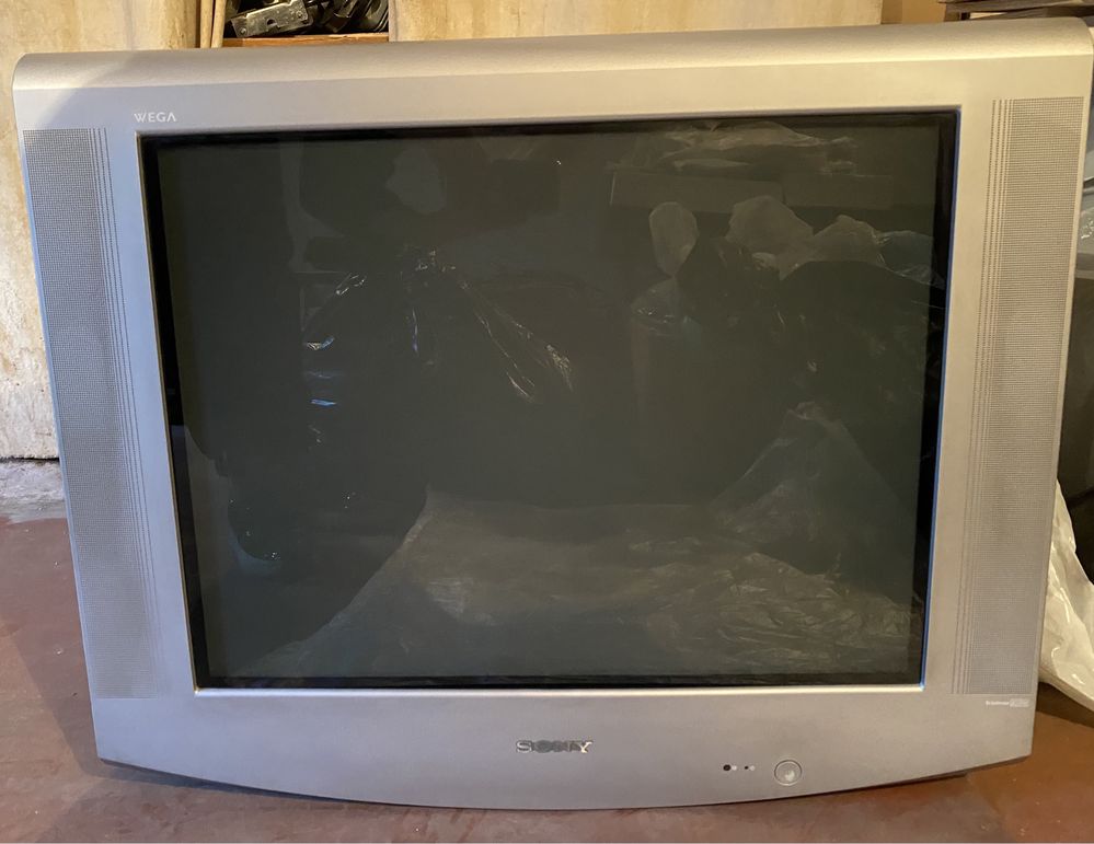 Телевизор SONY KV-29LS40K