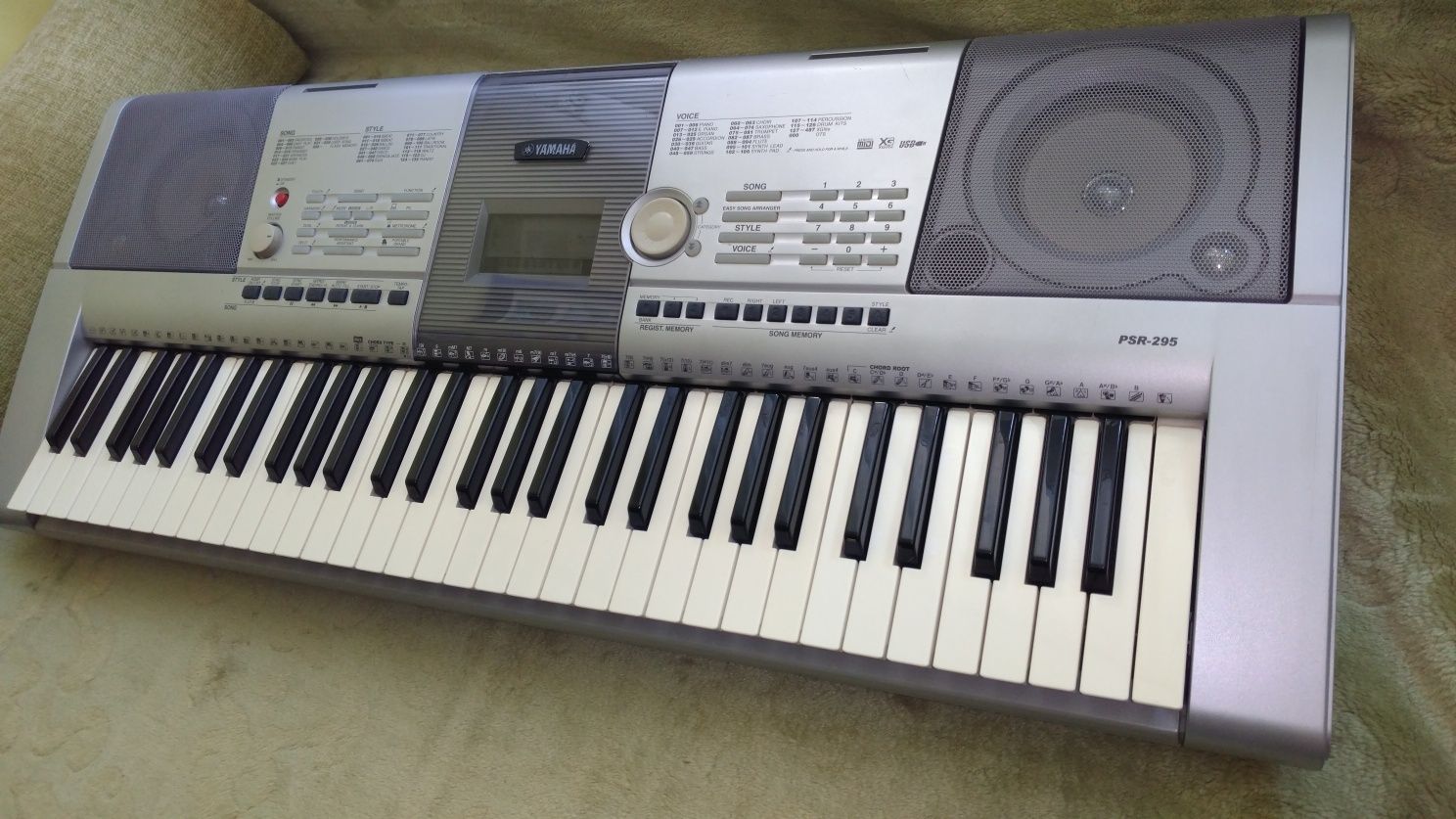 Yamaha 295 keyboard syntezator organy