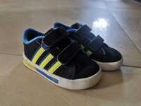 Buty Adidas rozm. 21