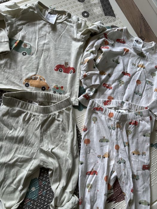 Piżamki niemowlęce H&M