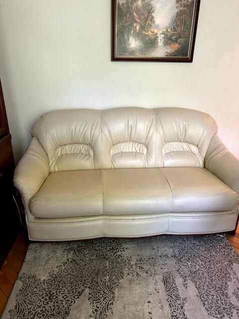 Kanapa Skórzana biała z funkcją spania