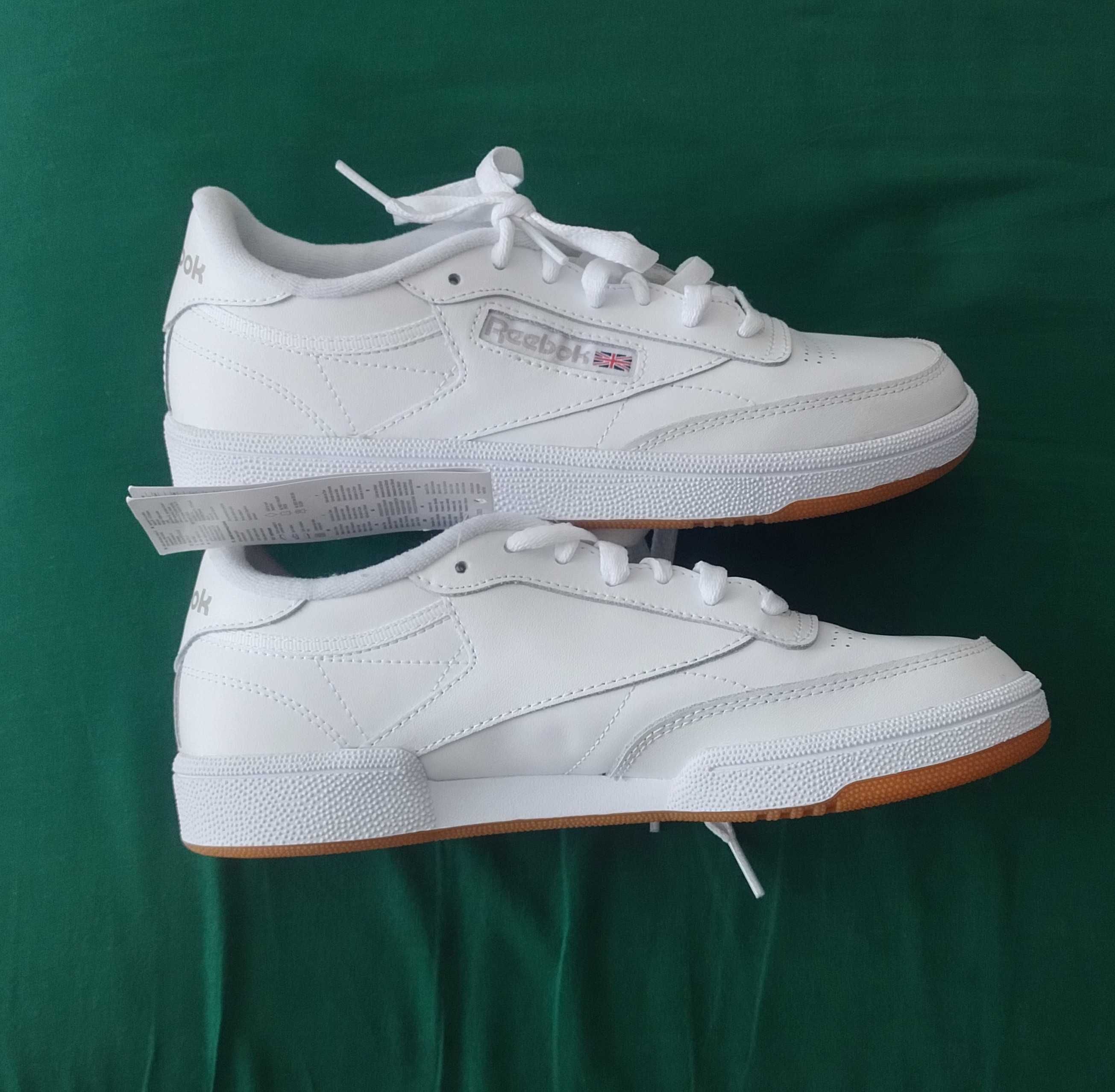 Buty halowe , tenisowe