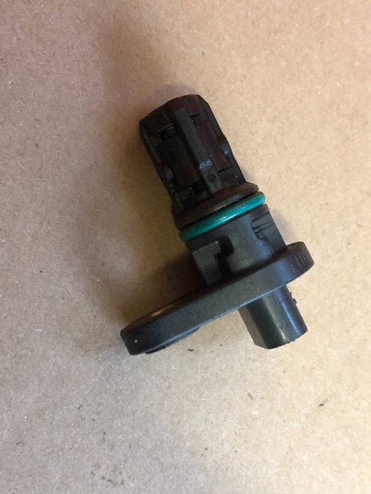 Czujnik wału korbowego Opel Corsa D 1.2 16v