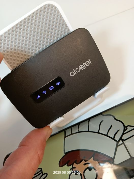 Router na kartę SIM LTE 4G WiFi modem do komputera z baterią podróżny