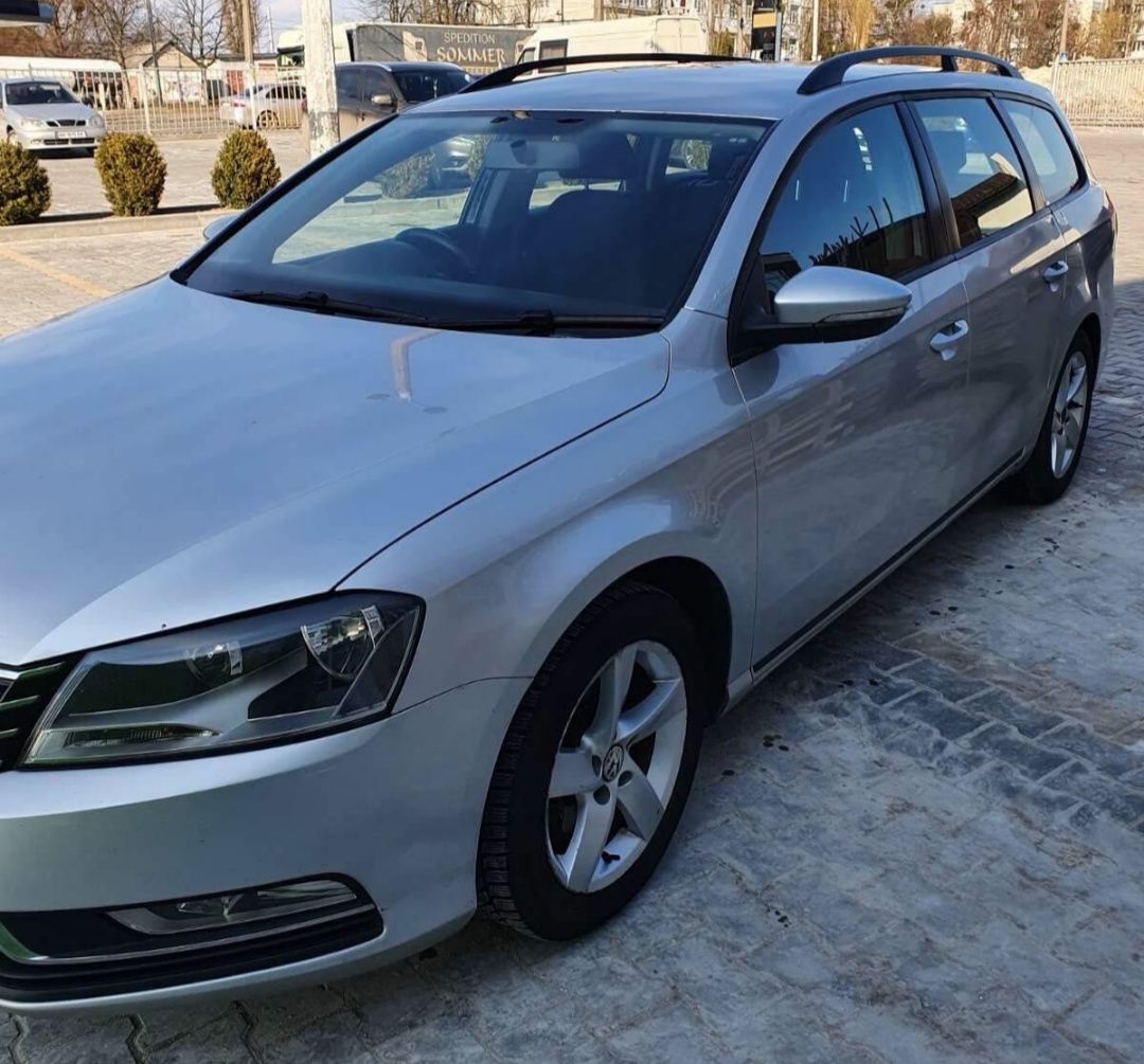 Європа Запчастини шрот Passat B7 2.0 CFFB запчасти пасат разборка