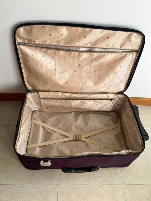 Mala de Viagem Grande e com Trolley