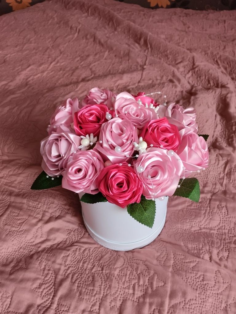 Box z kwiatami, róże